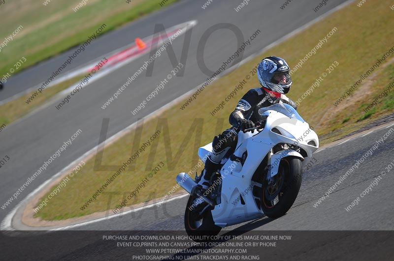 anglesey photographs;bedford no limits trackday;bedford trackday photographs;enduro digital images;event digital images;eventdigitalimages;no limits trackdays;peter wileman photography;racing digital images;trac mon;trackday digital images;trackday photos;ty croes