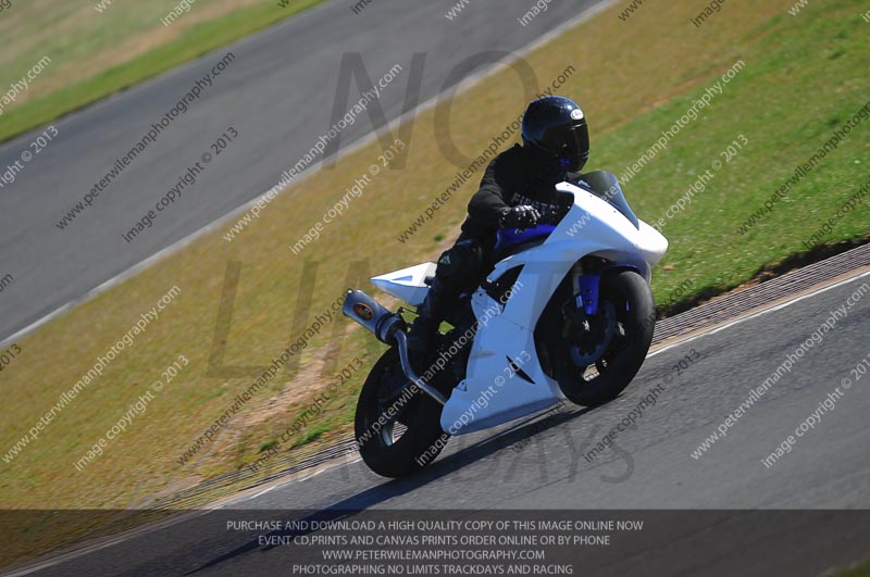 anglesey photographs;bedford no limits trackday;bedford trackday photographs;enduro digital images;event digital images;eventdigitalimages;no limits trackdays;peter wileman photography;racing digital images;trac mon;trackday digital images;trackday photos;ty croes