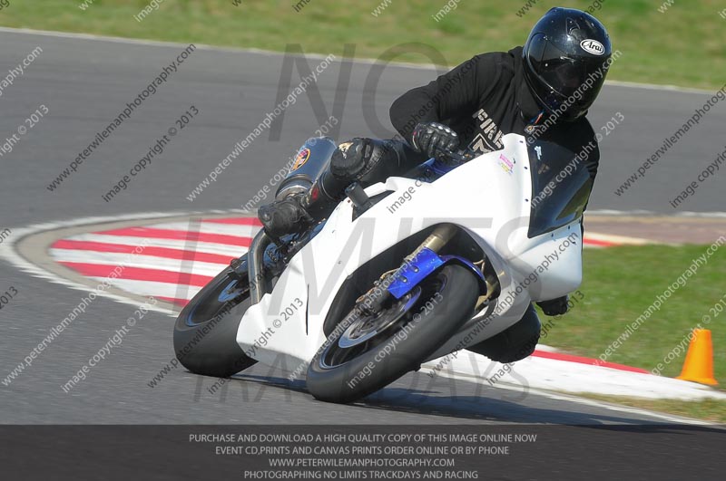 anglesey photographs;bedford no limits trackday;bedford trackday photographs;enduro digital images;event digital images;eventdigitalimages;no limits trackdays;peter wileman photography;racing digital images;trac mon;trackday digital images;trackday photos;ty croes