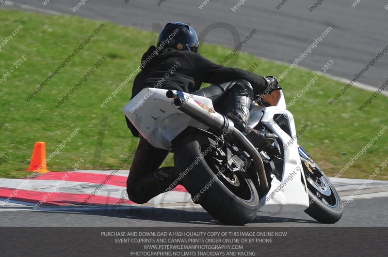 anglesey photographs;bedford no limits trackday;bedford trackday photographs;enduro digital images;event digital images;eventdigitalimages;no limits trackdays;peter wileman photography;racing digital images;trac mon;trackday digital images;trackday photos;ty croes