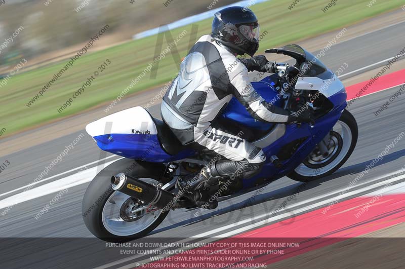 anglesey photographs;bedford no limits trackday;bedford trackday photographs;enduro digital images;event digital images;eventdigitalimages;no limits trackdays;peter wileman photography;racing digital images;trac mon;trackday digital images;trackday photos;ty croes