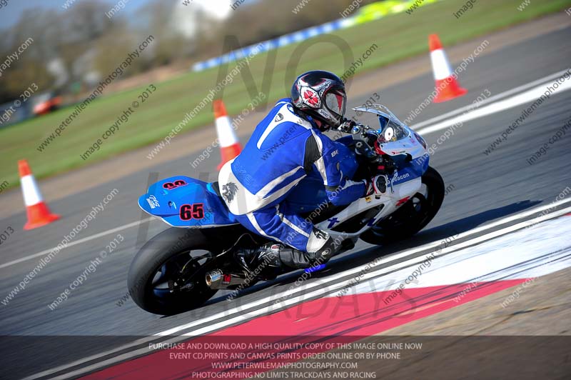anglesey photographs;bedford no limits trackday;bedford trackday photographs;enduro digital images;event digital images;eventdigitalimages;no limits trackdays;peter wileman photography;racing digital images;trac mon;trackday digital images;trackday photos;ty croes