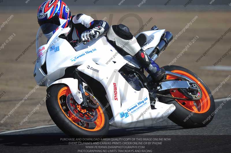 anglesey photographs;bedford no limits trackday;bedford trackday photographs;enduro digital images;event digital images;eventdigitalimages;no limits trackdays;peter wileman photography;racing digital images;trac mon;trackday digital images;trackday photos;ty croes