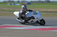 anglesey-photographs;bedford-no-limits-trackday;bedford-trackday-photographs;enduro-digital-images;event-digital-images;eventdigitalimages;no-limits-trackdays;peter-wileman-photography;racing-digital-images;trac-mon;trackday-digital-images;trackday-photos;ty-croes