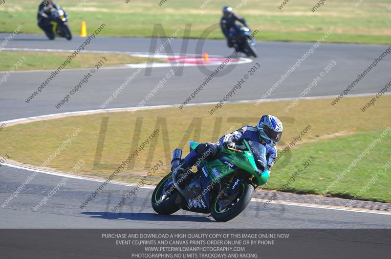 anglesey photographs;bedford no limits trackday;bedford trackday photographs;enduro digital images;event digital images;eventdigitalimages;no limits trackdays;peter wileman photography;racing digital images;trac mon;trackday digital images;trackday photos;ty croes