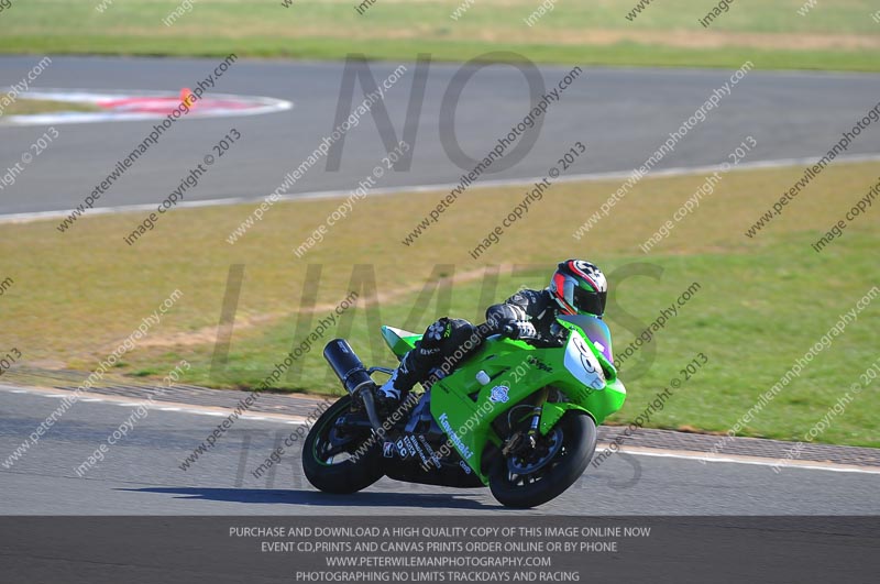 anglesey photographs;bedford no limits trackday;bedford trackday photographs;enduro digital images;event digital images;eventdigitalimages;no limits trackdays;peter wileman photography;racing digital images;trac mon;trackday digital images;trackday photos;ty croes