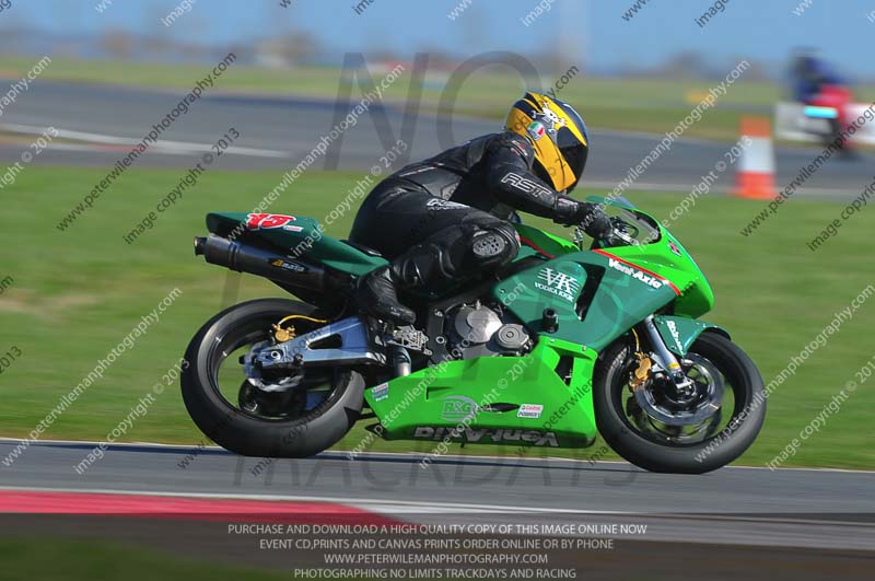 anglesey photographs;bedford no limits trackday;bedford trackday photographs;enduro digital images;event digital images;eventdigitalimages;no limits trackdays;peter wileman photography;racing digital images;trac mon;trackday digital images;trackday photos;ty croes