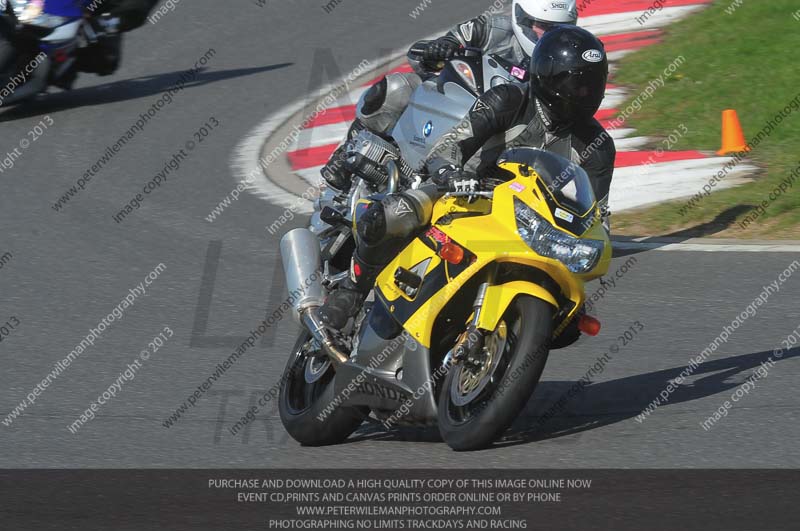 anglesey photographs;bedford no limits trackday;bedford trackday photographs;enduro digital images;event digital images;eventdigitalimages;no limits trackdays;peter wileman photography;racing digital images;trac mon;trackday digital images;trackday photos;ty croes