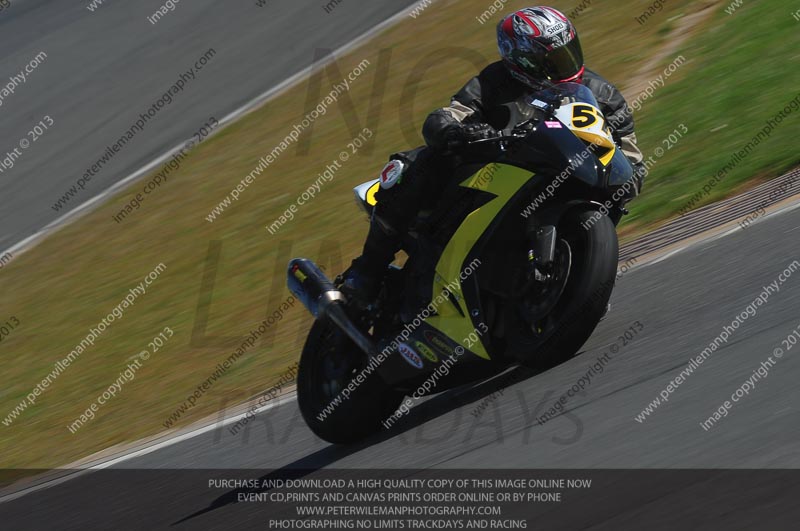 anglesey photographs;bedford no limits trackday;bedford trackday photographs;enduro digital images;event digital images;eventdigitalimages;no limits trackdays;peter wileman photography;racing digital images;trac mon;trackday digital images;trackday photos;ty croes