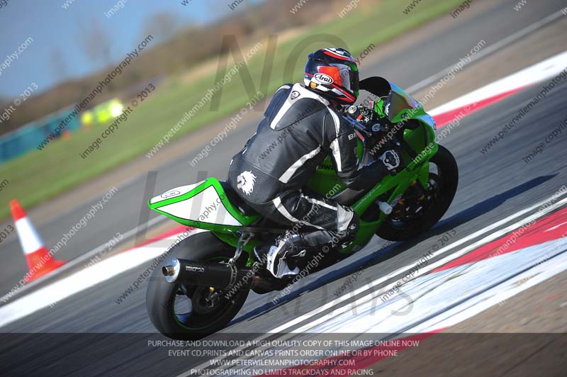 anglesey photographs;bedford no limits trackday;bedford trackday photographs;enduro digital images;event digital images;eventdigitalimages;no limits trackdays;peter wileman photography;racing digital images;trac mon;trackday digital images;trackday photos;ty croes