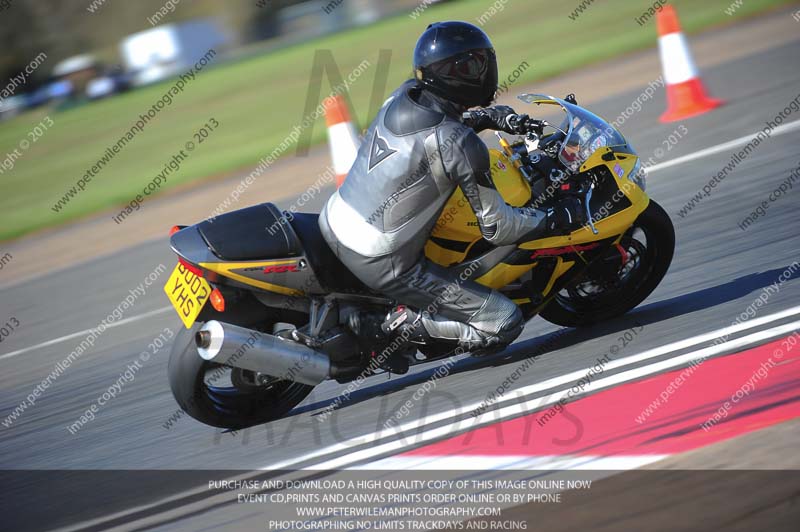 anglesey photographs;bedford no limits trackday;bedford trackday photographs;enduro digital images;event digital images;eventdigitalimages;no limits trackdays;peter wileman photography;racing digital images;trac mon;trackday digital images;trackday photos;ty croes