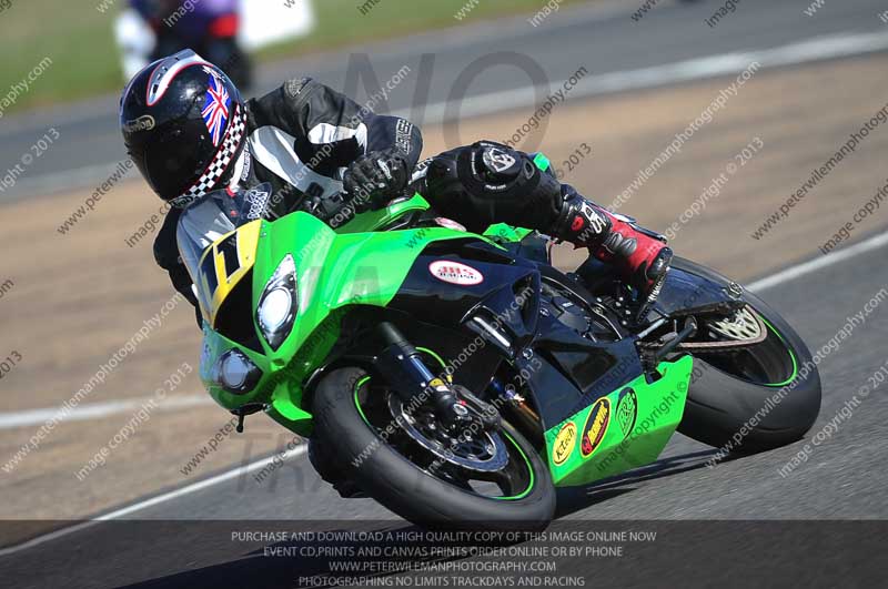 anglesey photographs;bedford no limits trackday;bedford trackday photographs;enduro digital images;event digital images;eventdigitalimages;no limits trackdays;peter wileman photography;racing digital images;trac mon;trackday digital images;trackday photos;ty croes