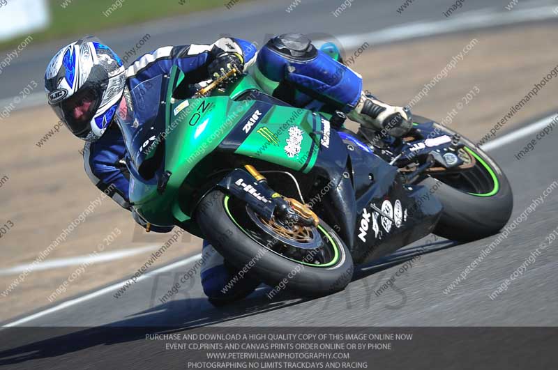 anglesey photographs;bedford no limits trackday;bedford trackday photographs;enduro digital images;event digital images;eventdigitalimages;no limits trackdays;peter wileman photography;racing digital images;trac mon;trackday digital images;trackday photos;ty croes