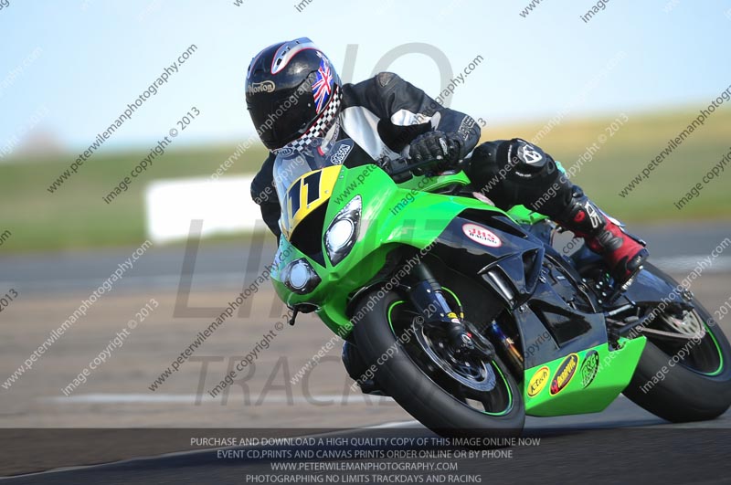 anglesey photographs;bedford no limits trackday;bedford trackday photographs;enduro digital images;event digital images;eventdigitalimages;no limits trackdays;peter wileman photography;racing digital images;trac mon;trackday digital images;trackday photos;ty croes