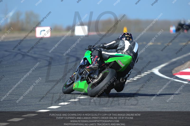 anglesey photographs;bedford no limits trackday;bedford trackday photographs;enduro digital images;event digital images;eventdigitalimages;no limits trackdays;peter wileman photography;racing digital images;trac mon;trackday digital images;trackday photos;ty croes