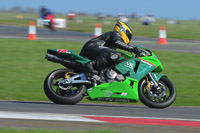 anglesey-photographs;bedford-no-limits-trackday;bedford-trackday-photographs;enduro-digital-images;event-digital-images;eventdigitalimages;no-limits-trackdays;peter-wileman-photography;racing-digital-images;trac-mon;trackday-digital-images;trackday-photos;ty-croes