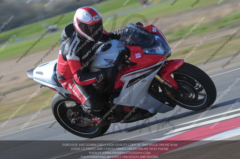 anglesey photographs;bedford no limits trackday;bedford trackday photographs;enduro digital images;event digital images;eventdigitalimages;no limits trackdays;peter wileman photography;racing digital images;trac mon;trackday digital images;trackday photos;ty croes