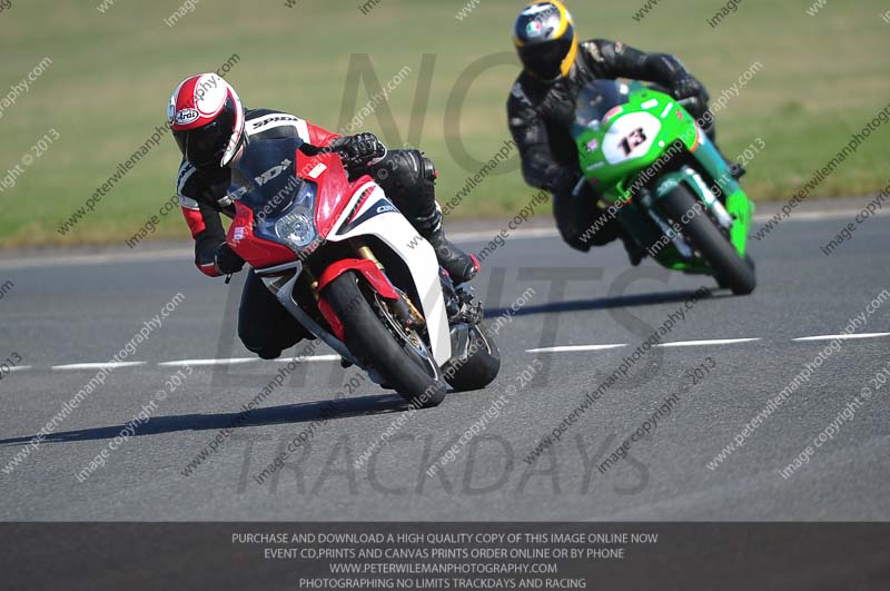 anglesey photographs;bedford no limits trackday;bedford trackday photographs;enduro digital images;event digital images;eventdigitalimages;no limits trackdays;peter wileman photography;racing digital images;trac mon;trackday digital images;trackday photos;ty croes