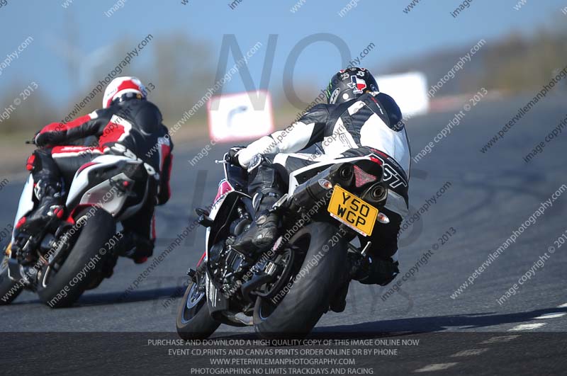 anglesey photographs;bedford no limits trackday;bedford trackday photographs;enduro digital images;event digital images;eventdigitalimages;no limits trackdays;peter wileman photography;racing digital images;trac mon;trackday digital images;trackday photos;ty croes