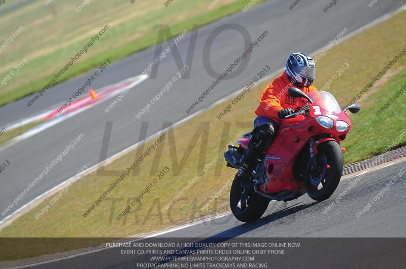 anglesey photographs;bedford no limits trackday;bedford trackday photographs;enduro digital images;event digital images;eventdigitalimages;no limits trackdays;peter wileman photography;racing digital images;trac mon;trackday digital images;trackday photos;ty croes