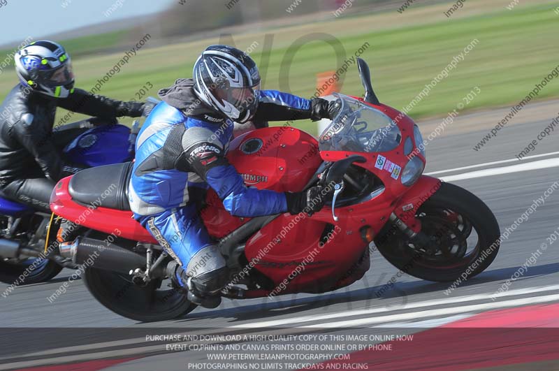 anglesey photographs;bedford no limits trackday;bedford trackday photographs;enduro digital images;event digital images;eventdigitalimages;no limits trackdays;peter wileman photography;racing digital images;trac mon;trackday digital images;trackday photos;ty croes