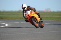 anglesey-photographs;bedford-no-limits-trackday;bedford-trackday-photographs;enduro-digital-images;event-digital-images;eventdigitalimages;no-limits-trackdays;peter-wileman-photography;racing-digital-images;trac-mon;trackday-digital-images;trackday-photos;ty-croes