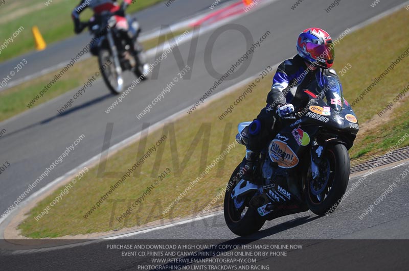 anglesey photographs;bedford no limits trackday;bedford trackday photographs;enduro digital images;event digital images;eventdigitalimages;no limits trackdays;peter wileman photography;racing digital images;trac mon;trackday digital images;trackday photos;ty croes