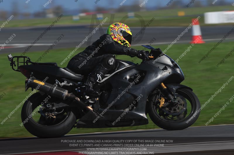 anglesey photographs;bedford no limits trackday;bedford trackday photographs;enduro digital images;event digital images;eventdigitalimages;no limits trackdays;peter wileman photography;racing digital images;trac mon;trackday digital images;trackday photos;ty croes