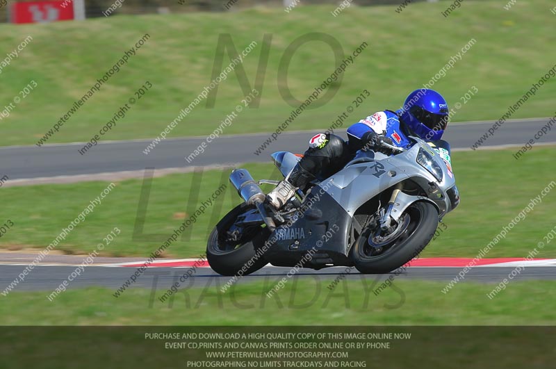 anglesey photographs;bedford no limits trackday;bedford trackday photographs;enduro digital images;event digital images;eventdigitalimages;no limits trackdays;peter wileman photography;racing digital images;trac mon;trackday digital images;trackday photos;ty croes