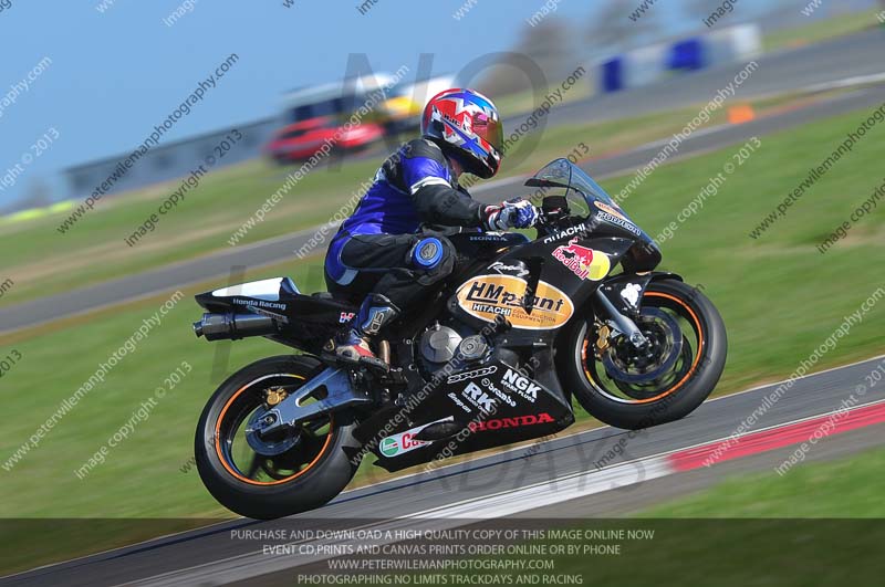anglesey photographs;bedford no limits trackday;bedford trackday photographs;enduro digital images;event digital images;eventdigitalimages;no limits trackdays;peter wileman photography;racing digital images;trac mon;trackday digital images;trackday photos;ty croes