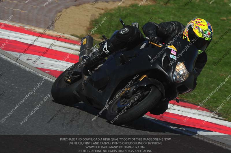 anglesey photographs;bedford no limits trackday;bedford trackday photographs;enduro digital images;event digital images;eventdigitalimages;no limits trackdays;peter wileman photography;racing digital images;trac mon;trackday digital images;trackday photos;ty croes