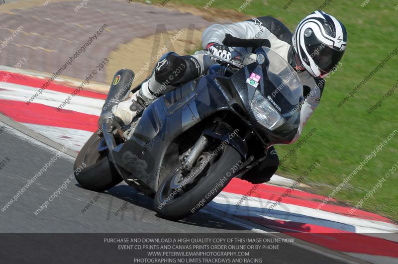 anglesey photographs;bedford no limits trackday;bedford trackday photographs;enduro digital images;event digital images;eventdigitalimages;no limits trackdays;peter wileman photography;racing digital images;trac mon;trackday digital images;trackday photos;ty croes