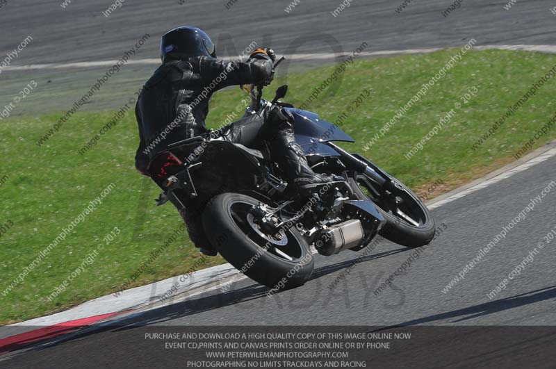 anglesey photographs;bedford no limits trackday;bedford trackday photographs;enduro digital images;event digital images;eventdigitalimages;no limits trackdays;peter wileman photography;racing digital images;trac mon;trackday digital images;trackday photos;ty croes