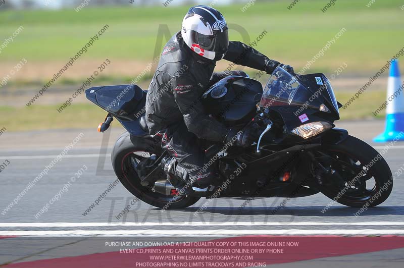 anglesey photographs;bedford no limits trackday;bedford trackday photographs;enduro digital images;event digital images;eventdigitalimages;no limits trackdays;peter wileman photography;racing digital images;trac mon;trackday digital images;trackday photos;ty croes
