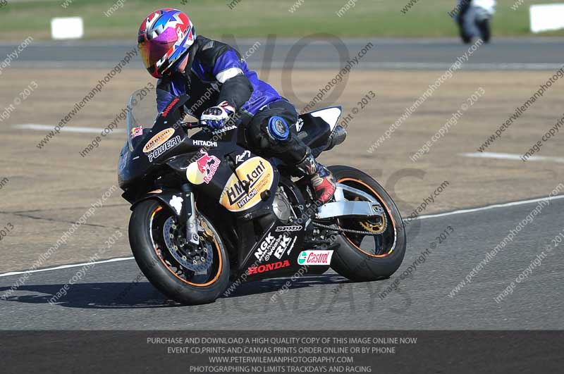 anglesey photographs;bedford no limits trackday;bedford trackday photographs;enduro digital images;event digital images;eventdigitalimages;no limits trackdays;peter wileman photography;racing digital images;trac mon;trackday digital images;trackday photos;ty croes