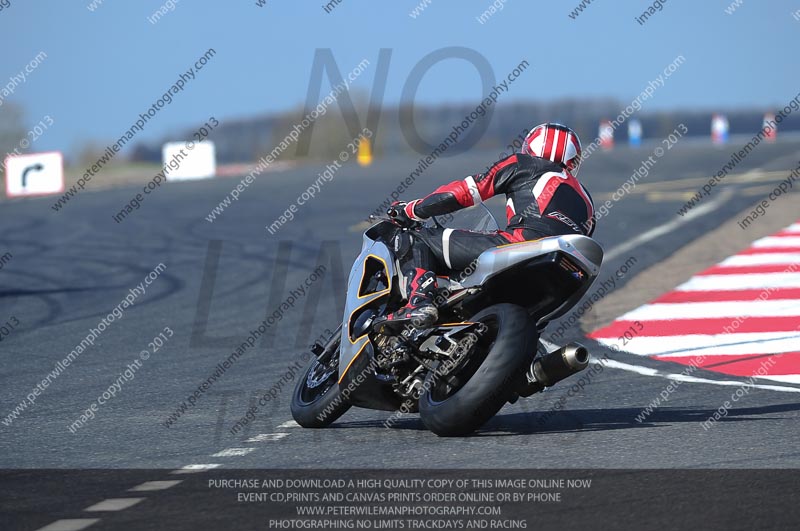 anglesey photographs;bedford no limits trackday;bedford trackday photographs;enduro digital images;event digital images;eventdigitalimages;no limits trackdays;peter wileman photography;racing digital images;trac mon;trackday digital images;trackday photos;ty croes