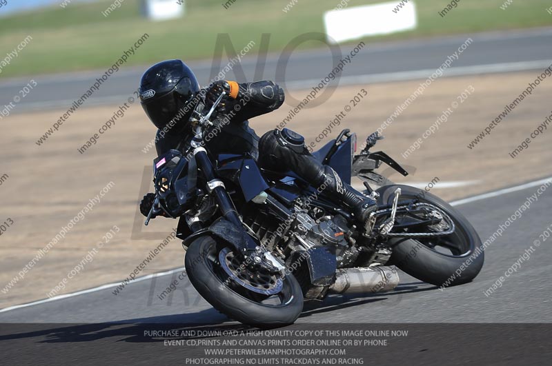anglesey photographs;bedford no limits trackday;bedford trackday photographs;enduro digital images;event digital images;eventdigitalimages;no limits trackdays;peter wileman photography;racing digital images;trac mon;trackday digital images;trackday photos;ty croes