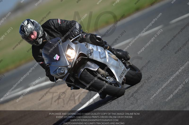 anglesey photographs;bedford no limits trackday;bedford trackday photographs;enduro digital images;event digital images;eventdigitalimages;no limits trackdays;peter wileman photography;racing digital images;trac mon;trackday digital images;trackday photos;ty croes