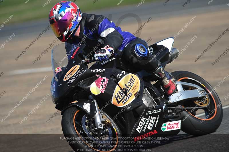 anglesey photographs;bedford no limits trackday;bedford trackday photographs;enduro digital images;event digital images;eventdigitalimages;no limits trackdays;peter wileman photography;racing digital images;trac mon;trackday digital images;trackday photos;ty croes