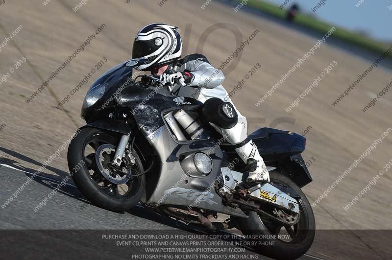 anglesey photographs;bedford no limits trackday;bedford trackday photographs;enduro digital images;event digital images;eventdigitalimages;no limits trackdays;peter wileman photography;racing digital images;trac mon;trackday digital images;trackday photos;ty croes