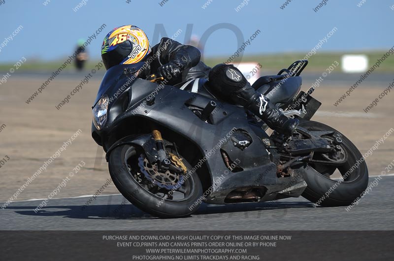 anglesey photographs;bedford no limits trackday;bedford trackday photographs;enduro digital images;event digital images;eventdigitalimages;no limits trackdays;peter wileman photography;racing digital images;trac mon;trackday digital images;trackday photos;ty croes