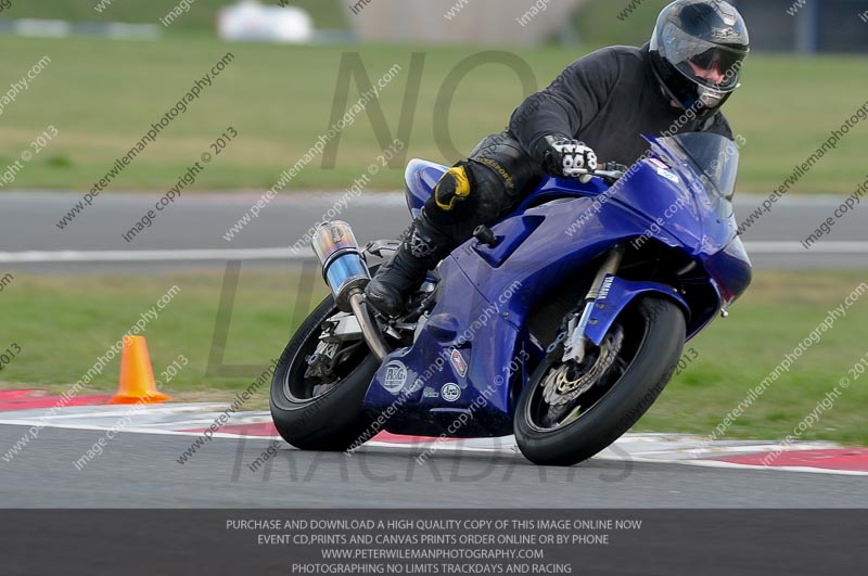 anglesey photographs;bedford no limits trackday;bedford trackday photographs;enduro digital images;event digital images;eventdigitalimages;no limits trackdays;peter wileman photography;racing digital images;trac mon;trackday digital images;trackday photos;ty croes