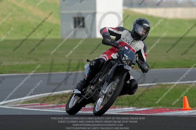 anglesey photographs;bedford no limits trackday;bedford trackday photographs;enduro digital images;event digital images;eventdigitalimages;no limits trackdays;peter wileman photography;racing digital images;trac mon;trackday digital images;trackday photos;ty croes