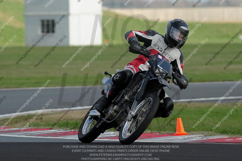 anglesey photographs;bedford no limits trackday;bedford trackday photographs;enduro digital images;event digital images;eventdigitalimages;no limits trackdays;peter wileman photography;racing digital images;trac mon;trackday digital images;trackday photos;ty croes
