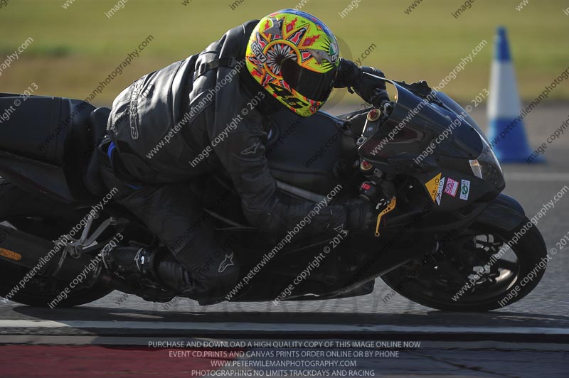 anglesey photographs;bedford no limits trackday;bedford trackday photographs;enduro digital images;event digital images;eventdigitalimages;no limits trackdays;peter wileman photography;racing digital images;trac mon;trackday digital images;trackday photos;ty croes