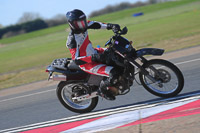 anglesey-photographs;bedford-no-limits-trackday;bedford-trackday-photographs;enduro-digital-images;event-digital-images;eventdigitalimages;no-limits-trackdays;peter-wileman-photography;racing-digital-images;trac-mon;trackday-digital-images;trackday-photos;ty-croes
