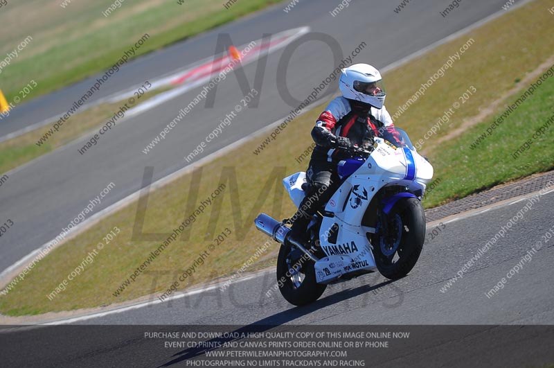anglesey photographs;bedford no limits trackday;bedford trackday photographs;enduro digital images;event digital images;eventdigitalimages;no limits trackdays;peter wileman photography;racing digital images;trac mon;trackday digital images;trackday photos;ty croes