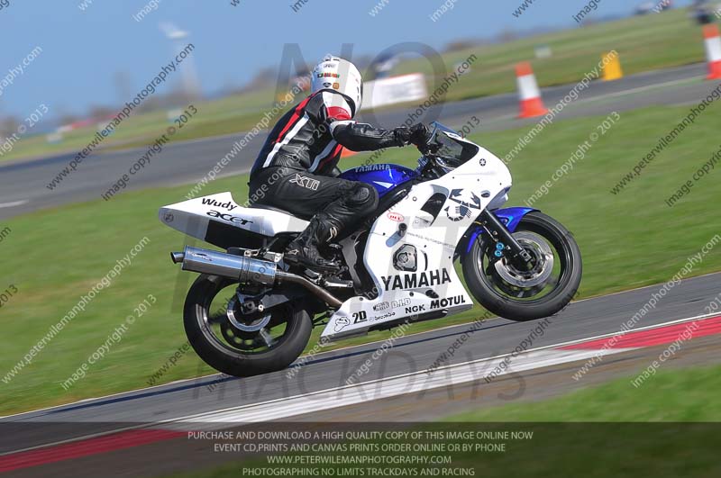 anglesey photographs;bedford no limits trackday;bedford trackday photographs;enduro digital images;event digital images;eventdigitalimages;no limits trackdays;peter wileman photography;racing digital images;trac mon;trackday digital images;trackday photos;ty croes