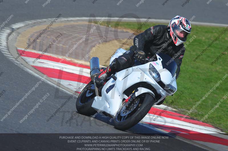 anglesey photographs;bedford no limits trackday;bedford trackday photographs;enduro digital images;event digital images;eventdigitalimages;no limits trackdays;peter wileman photography;racing digital images;trac mon;trackday digital images;trackday photos;ty croes