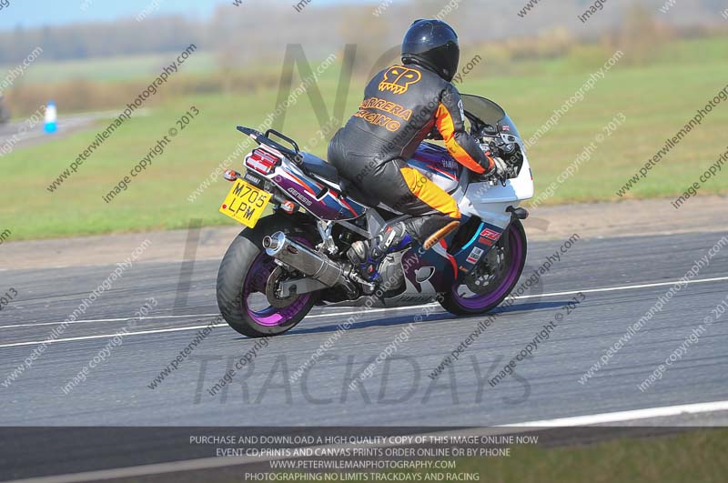 anglesey photographs;bedford no limits trackday;bedford trackday photographs;enduro digital images;event digital images;eventdigitalimages;no limits trackdays;peter wileman photography;racing digital images;trac mon;trackday digital images;trackday photos;ty croes